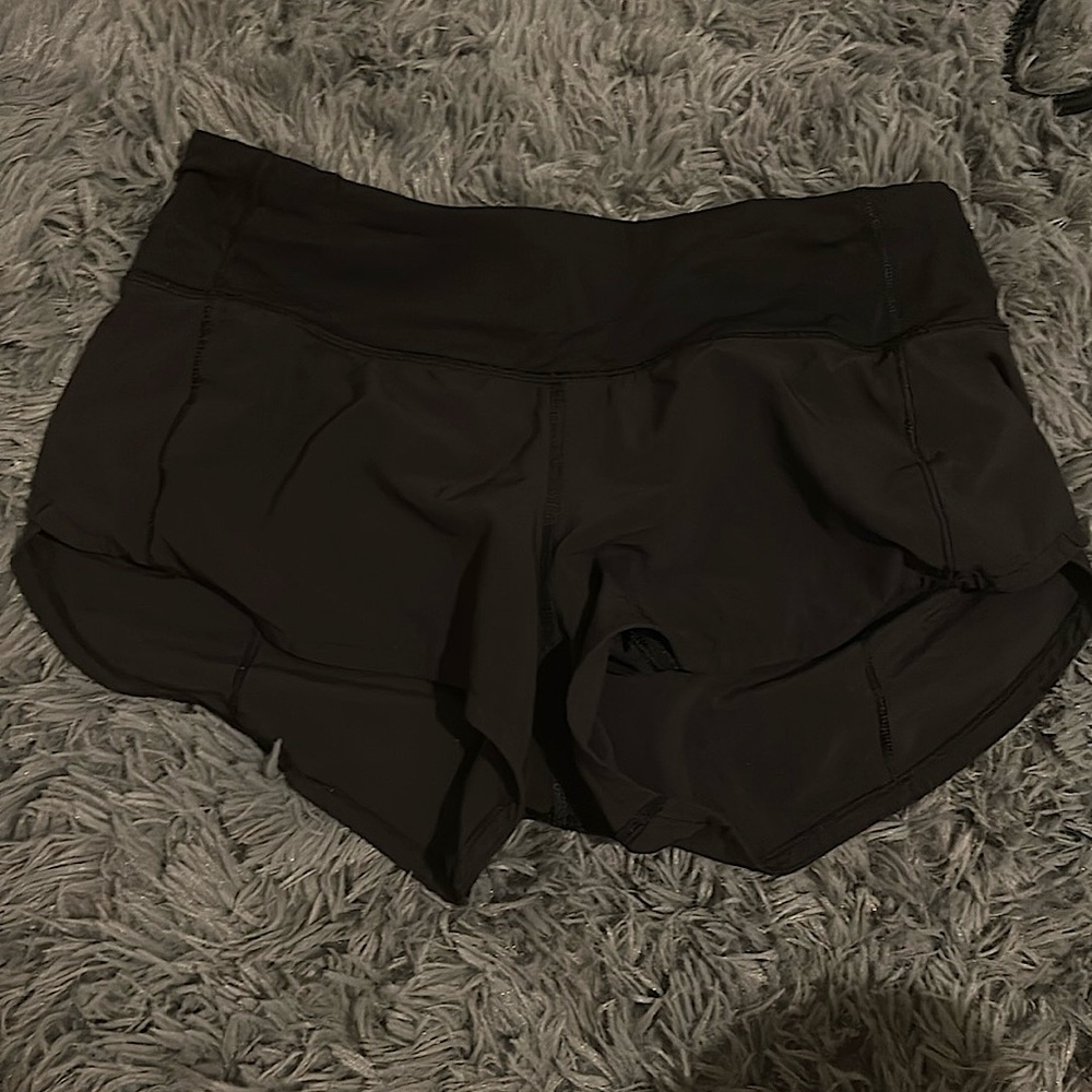 Black Lululemon speed up